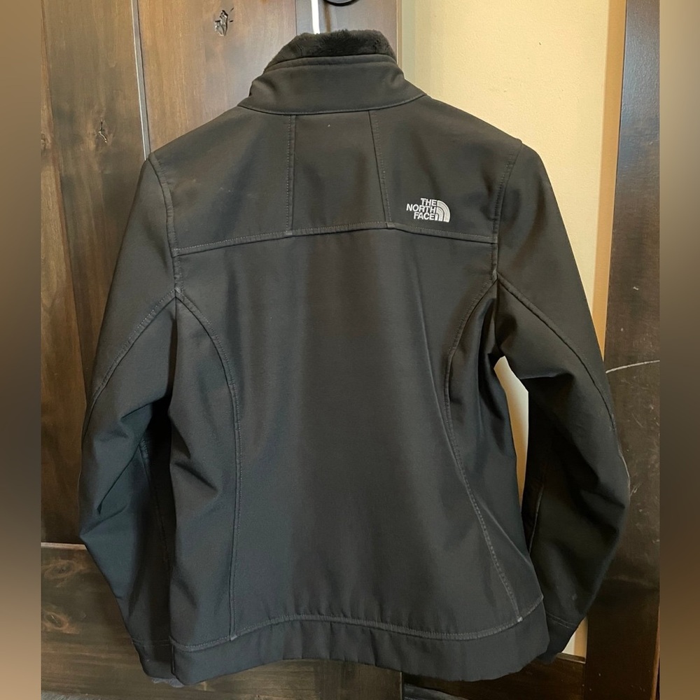 North Face Jacket - Picture 2 of 2